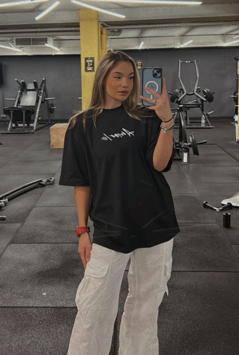 <em><strong>Никол С.</strong></em>